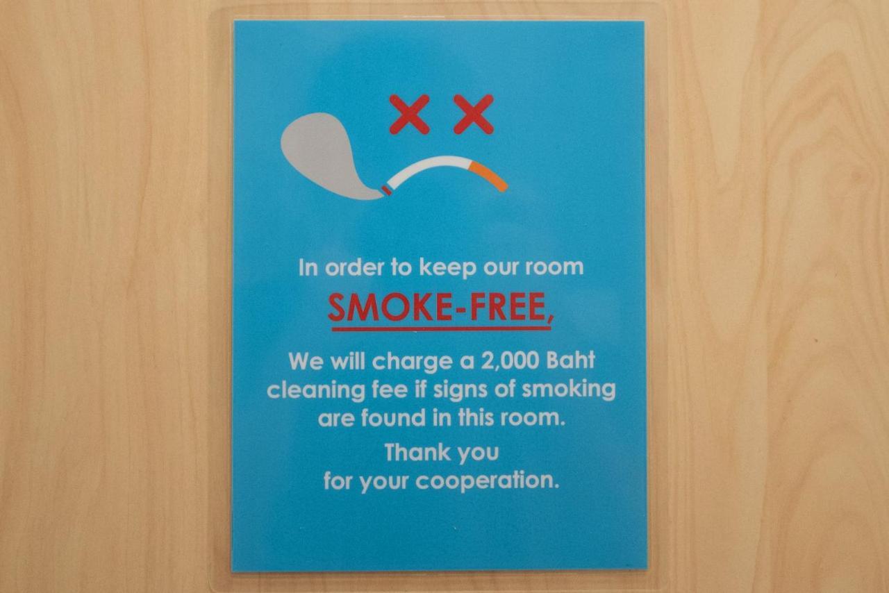 沙吞露台休闲精品酒店 曼谷 外观 照片