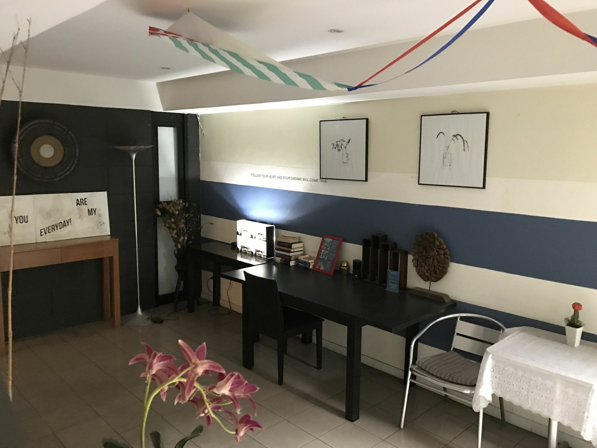 沙吞露台休闲精品酒店 曼谷 外观 照片
